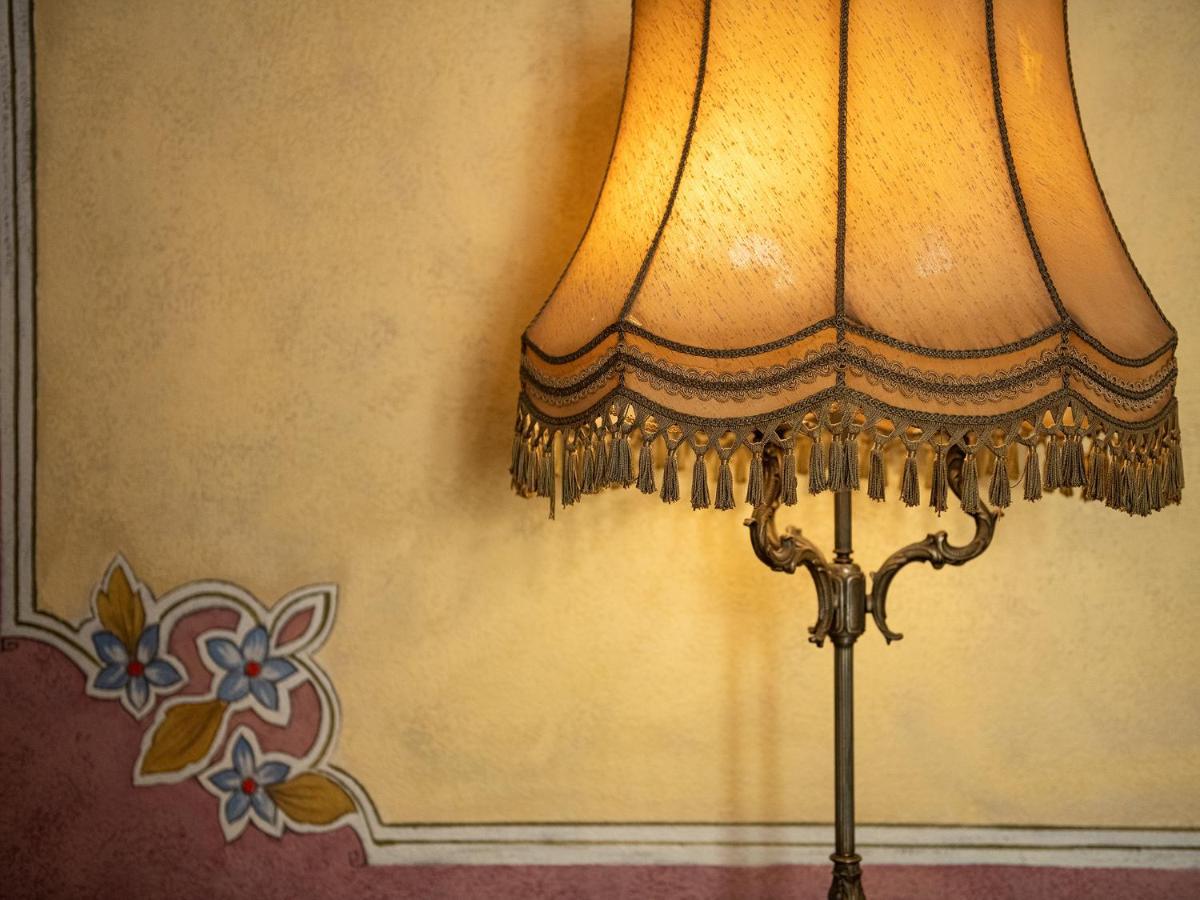 Palazzo Cherchi ดอร์กาลี ภายนอก รูปภาพ