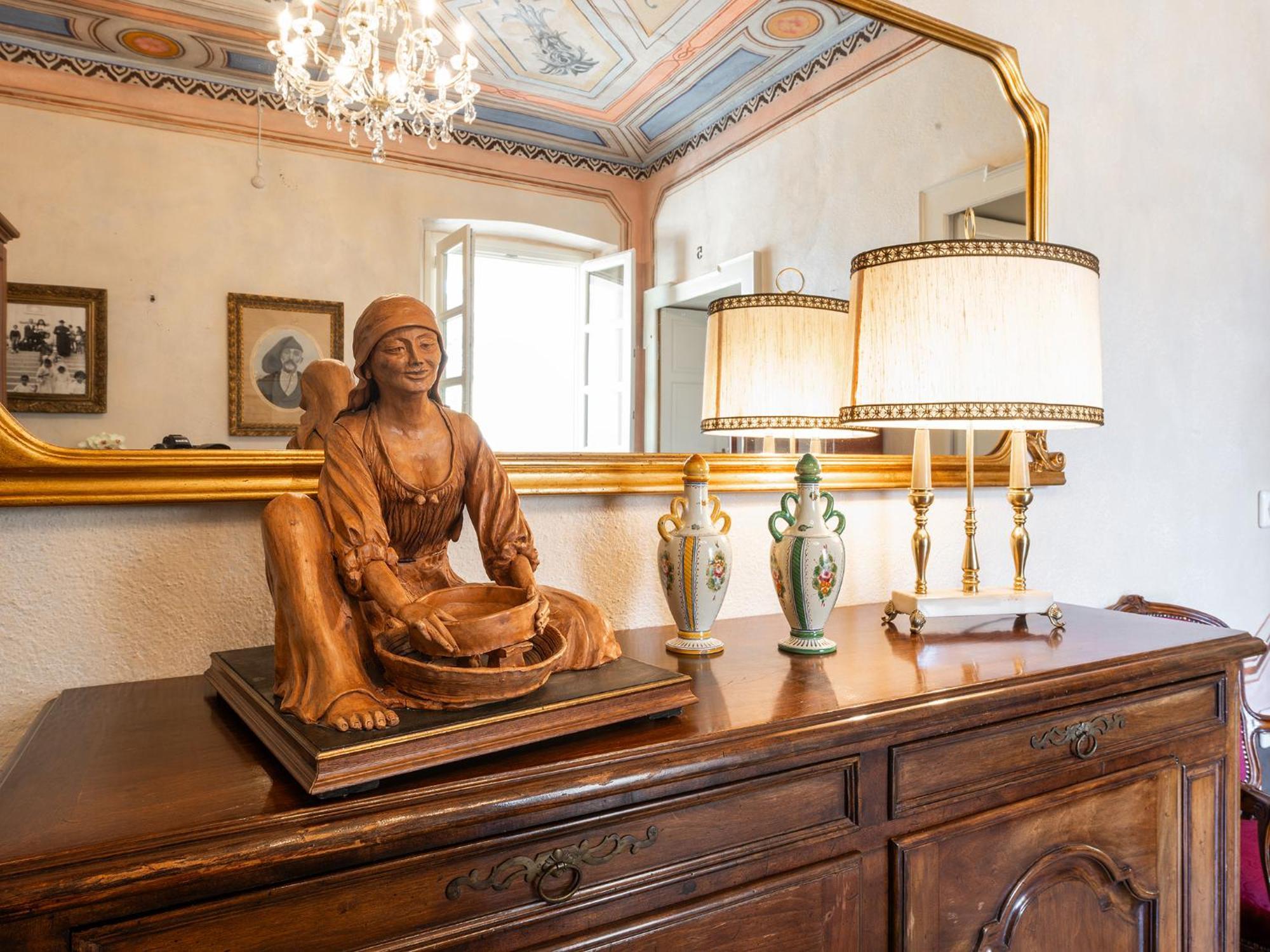 Palazzo Cherchi ดอร์กาลี ภายนอก รูปภาพ
